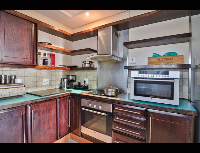 2 BEDROOM APARTMENT TO LET IN HUMEWOOD